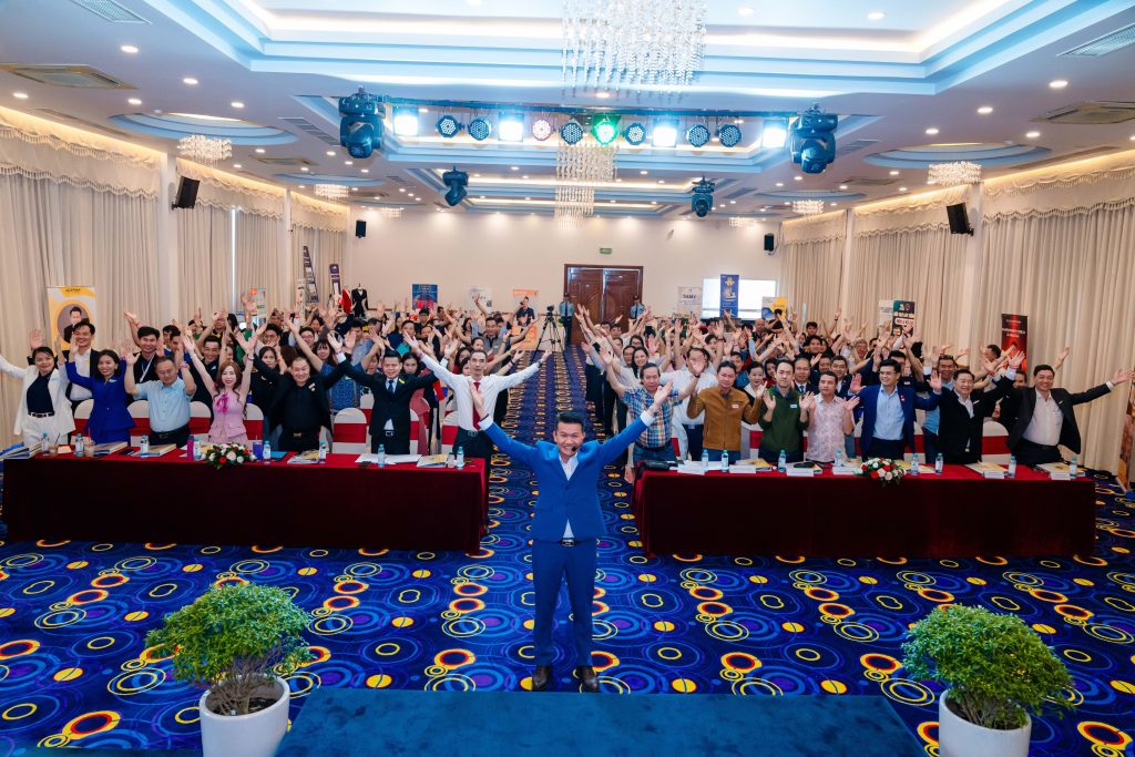 Sự kiện Kinh Doanh Từ Gốc Rễ