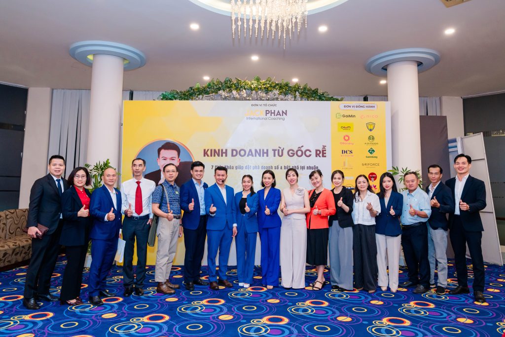 Sự kiện Kinh Doanh Từ Gốc Rễ
